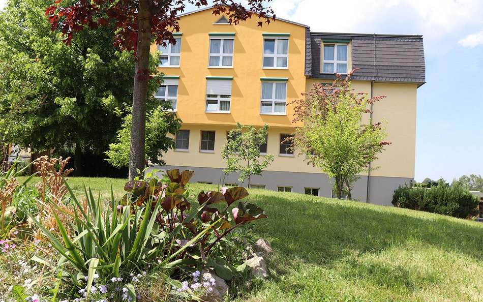 Außenansicht Gebäude APH Lugau