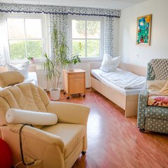 2 Bett Zimmer in der Tagespflege Lugau